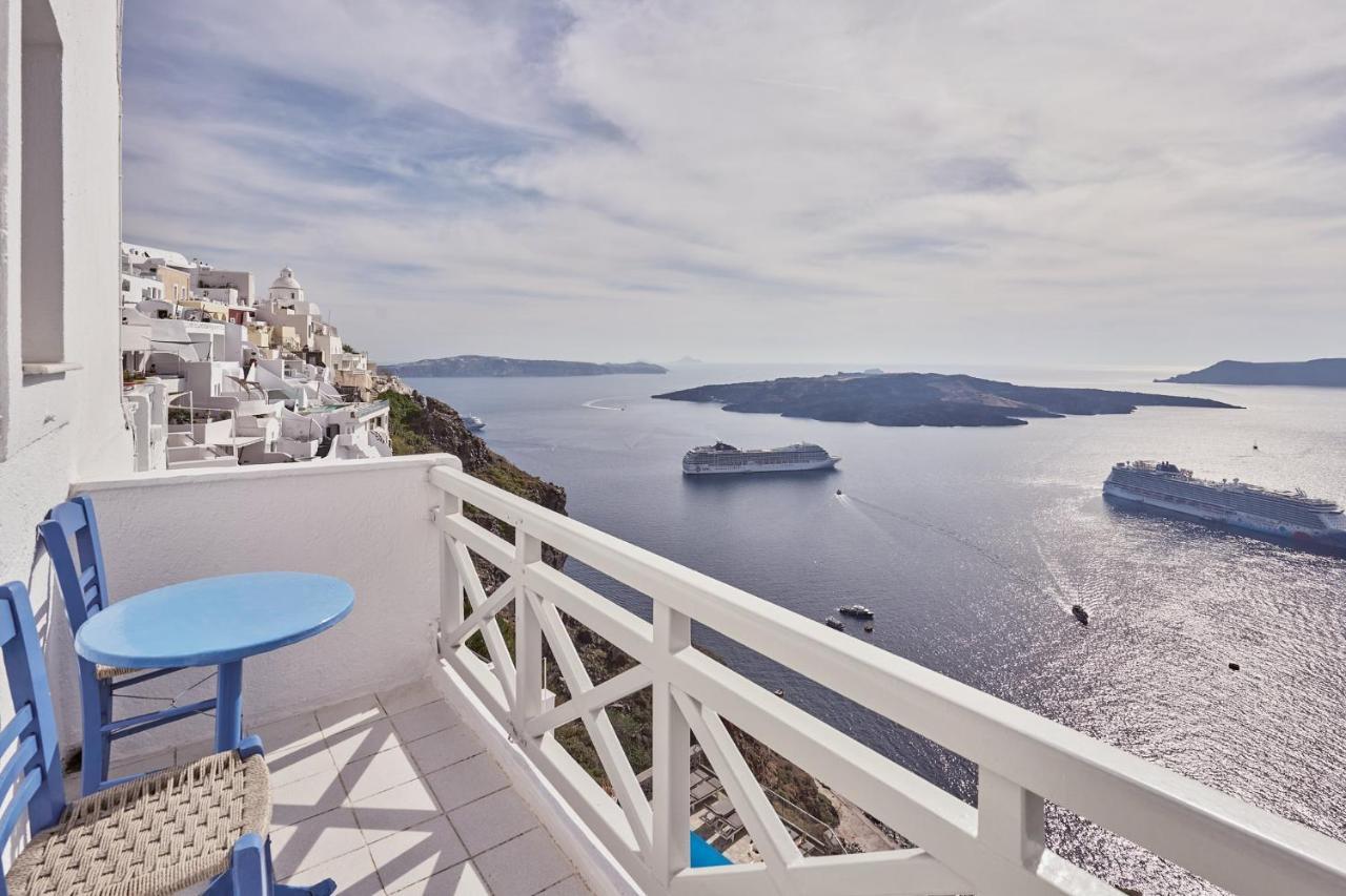 Amphitheater Cave Houses Fira  Exterior foto